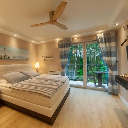 Apartment Kaisermoewe ชวีโนวิชแจ ภายนอก รูปภาพ